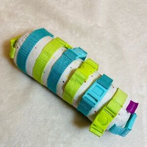 Lovevery The Buckle Barrell and Moasaic Button Board